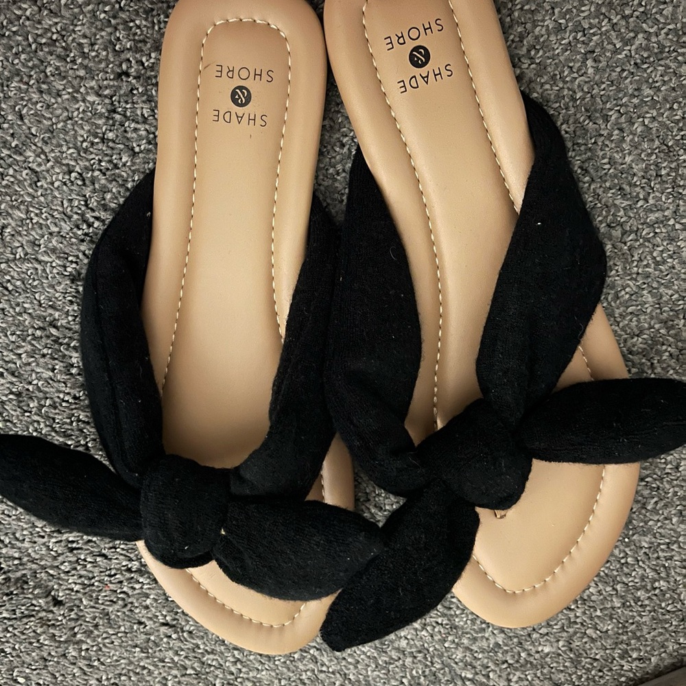 Shade & Shore Black Women's Sandals